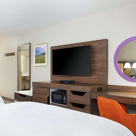 Newly Renovated Hampton Inn Omaha West Lakeside Esterno foto