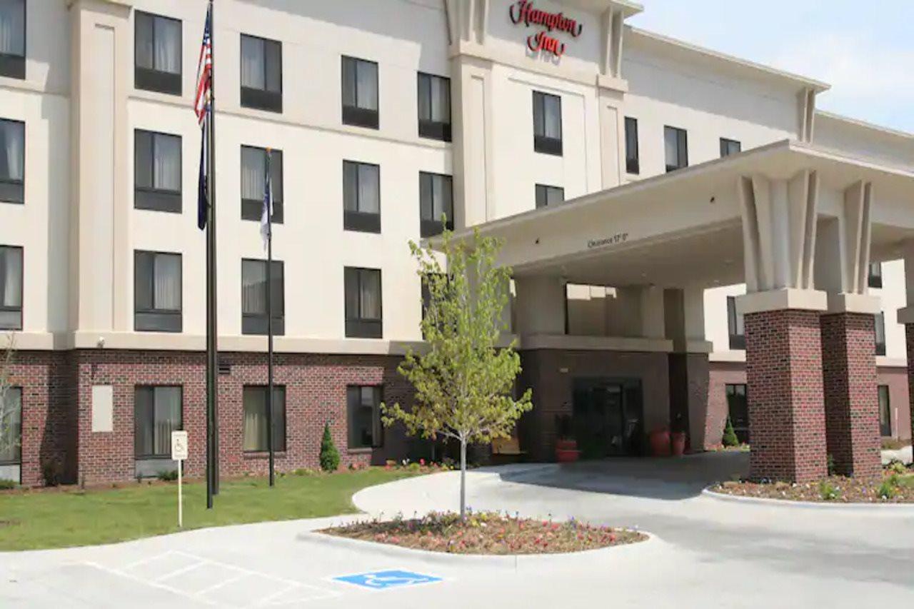 Newly Renovated Hampton Inn Omaha West Lakeside Esterno foto