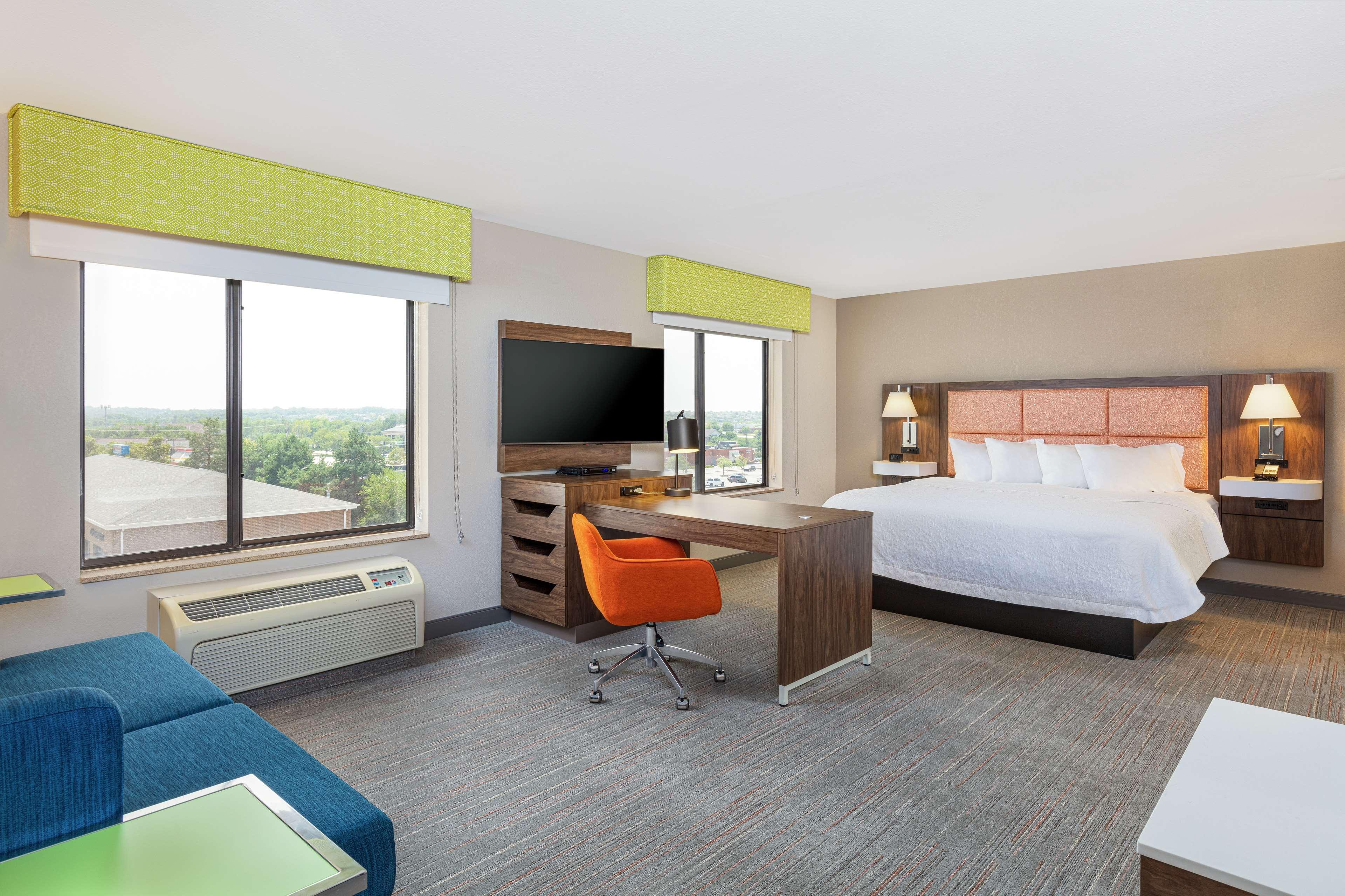 Newly Renovated Hampton Inn Omaha West Lakeside Esterno foto