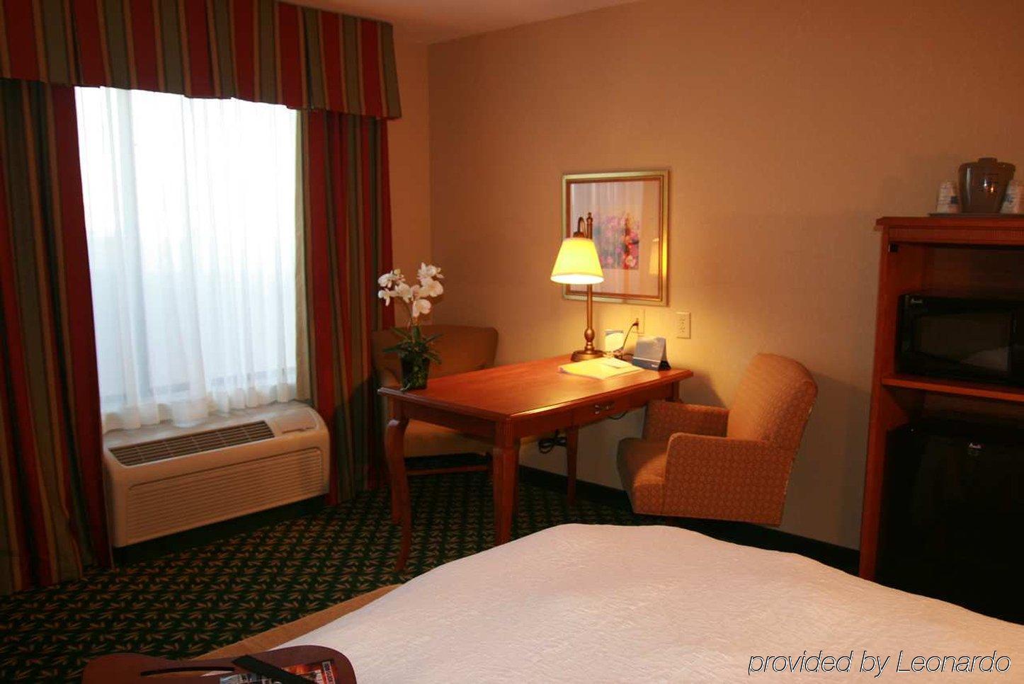 Newly Renovated Hampton Inn Omaha West Lakeside Camera foto